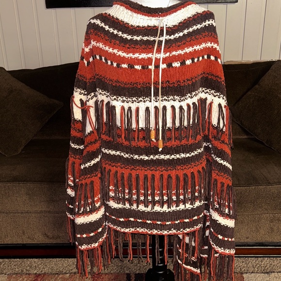 Vintage • Southwestern• Alpaca Fabric • Brown/Beige • One Size • Fringe • Poncho - Picture 1 of 14